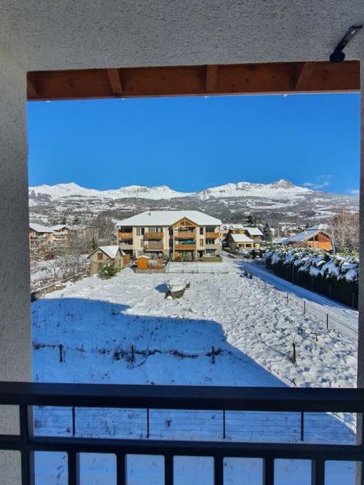 Superbe T2 Duplex Vue Sur Les Montagnes Leilighet Chorges Eksteriør bilde